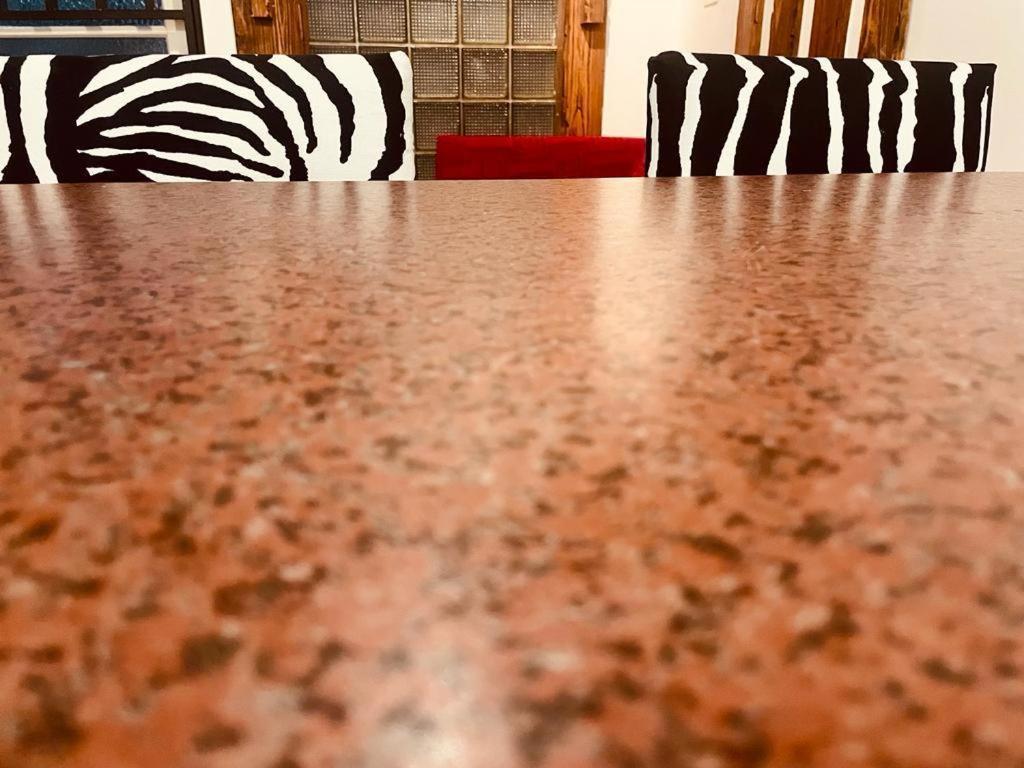 Coastwave Guest House ウォルビスベイ エクステリア 写真
